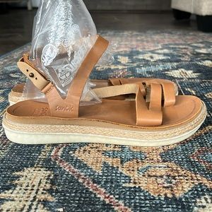 Sanuk Vazon Sustainasole Tan Leather Espadrilles Sandals 7